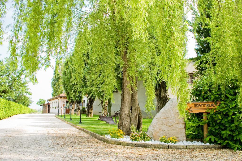 Agriturismo Le Cipressine メーオロ エクステリア 写真