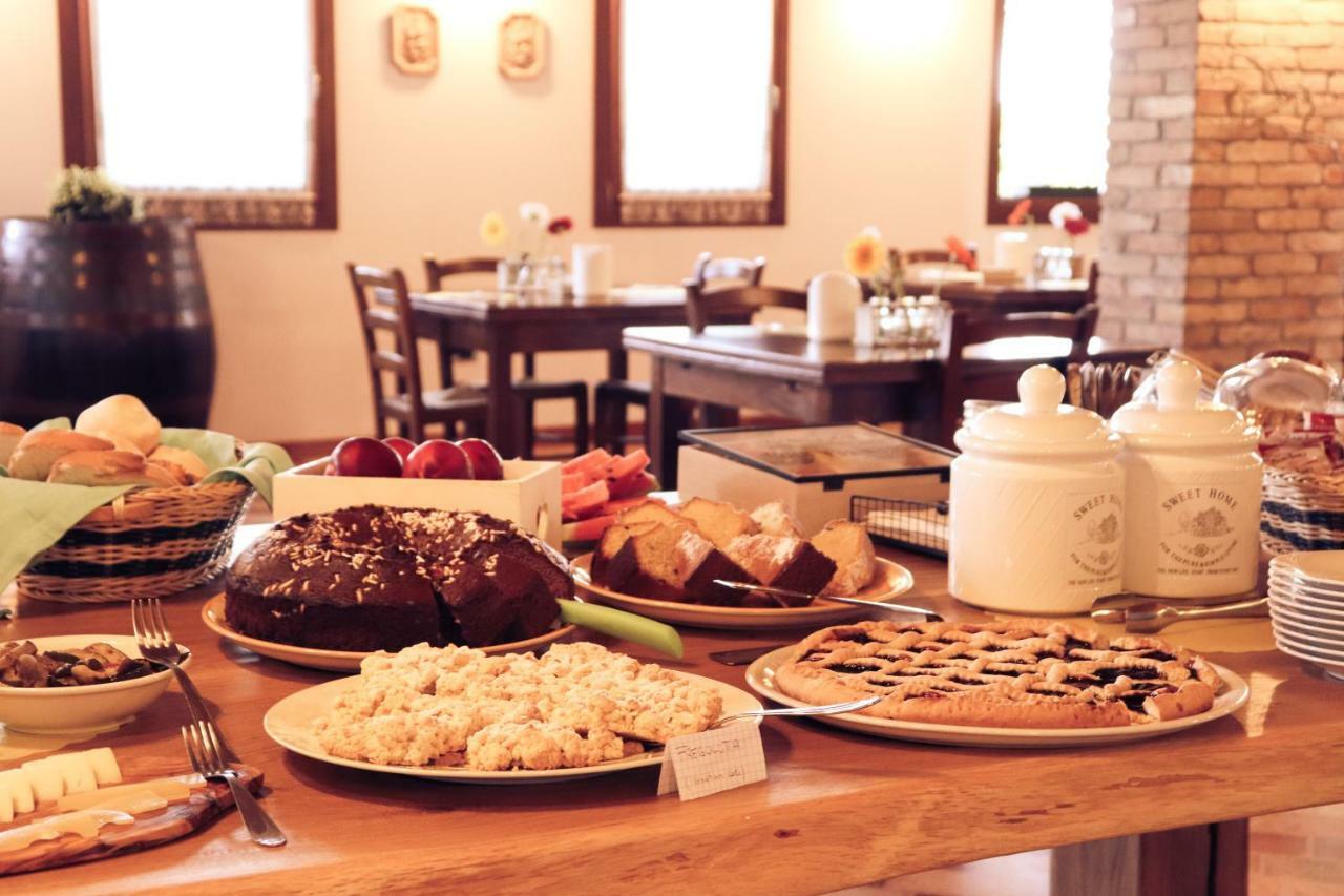Agriturismo Le Cipressine メーオロ エクステリア 写真