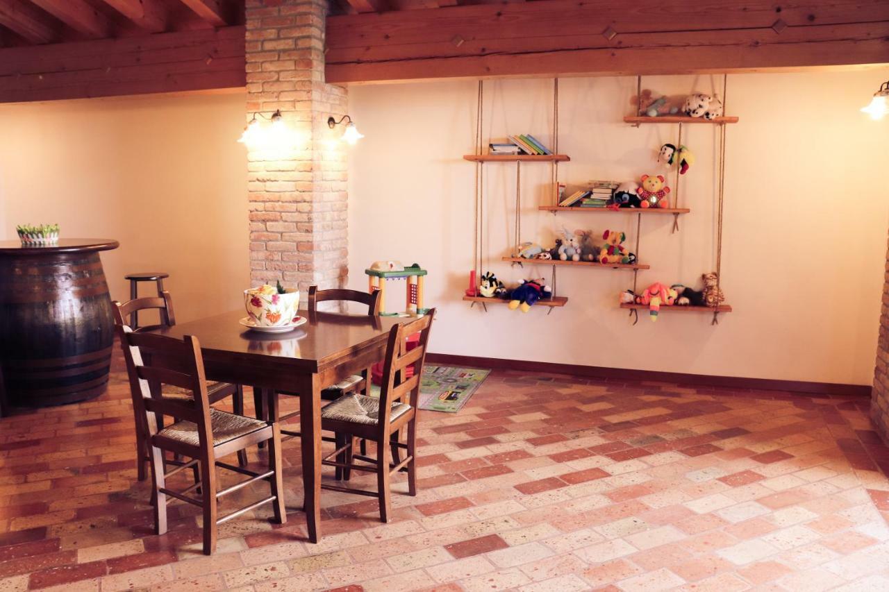 Agriturismo Le Cipressine メーオロ エクステリア 写真